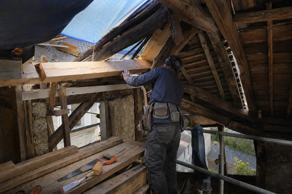 Chantier de charpente et de couverture Les Toitures de Versailles dans les Yvelines